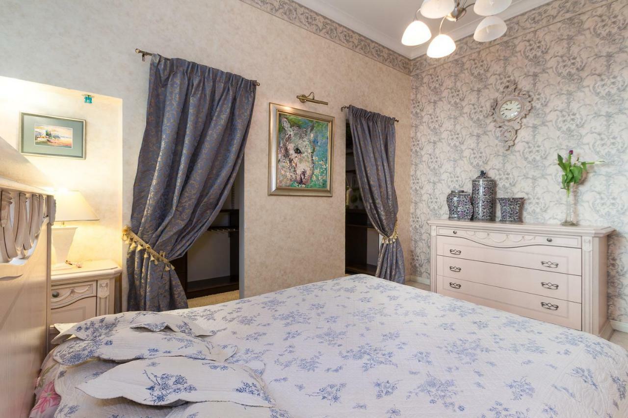 Royal Apartment Riga Exterior photo
