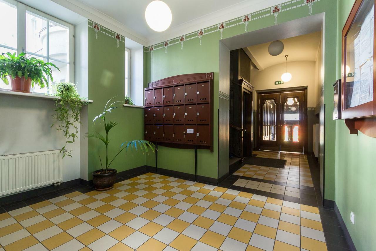 Royal Apartment Riga Exterior photo