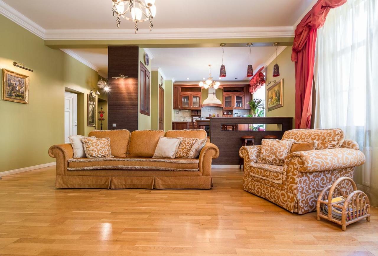 Royal Apartment Riga Exterior photo